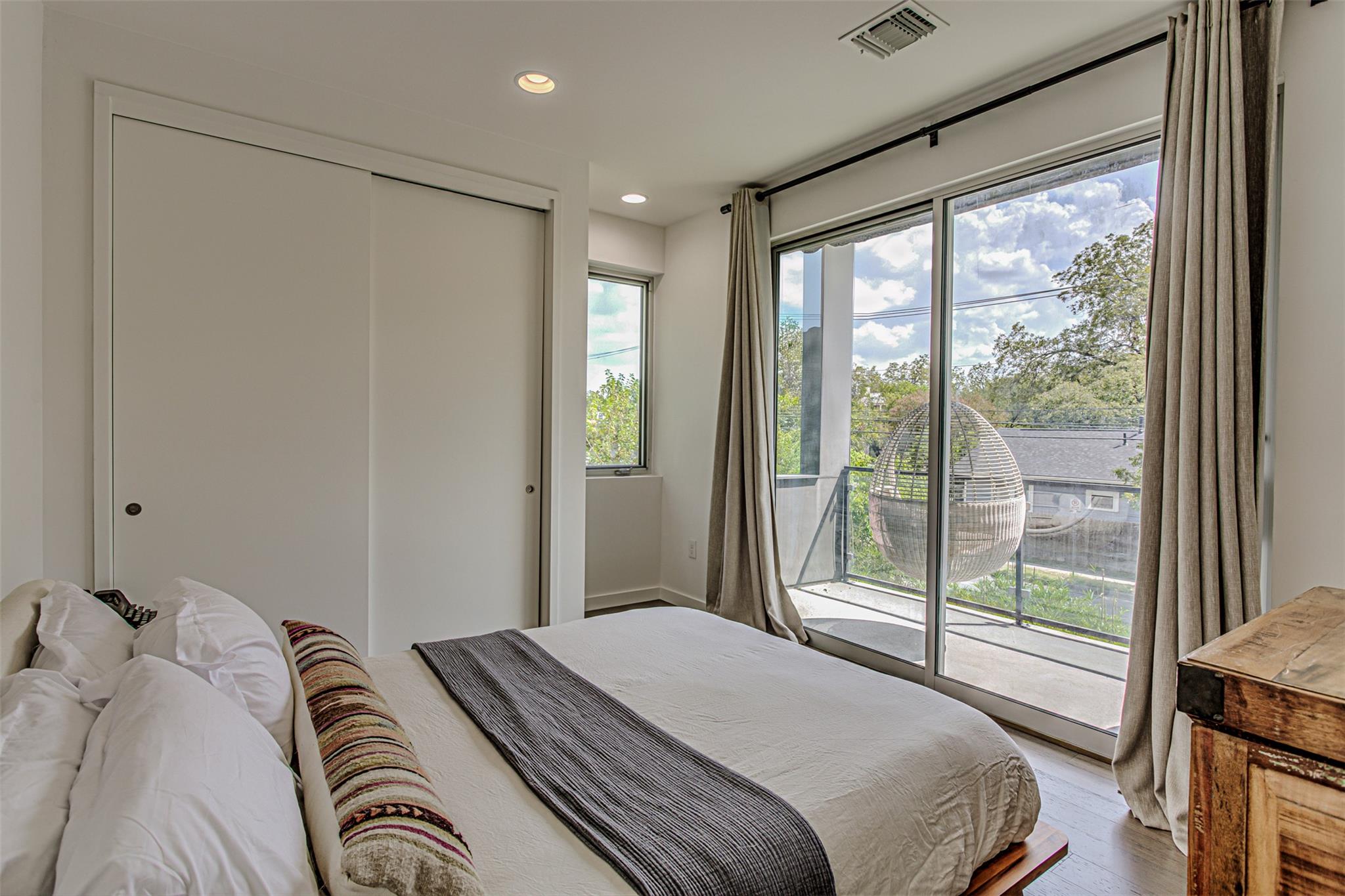 104 W 45 St, Austin, TX 78751