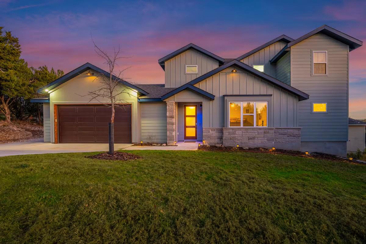 18401 Valley Hill Ln, Point Venture, TX 78645