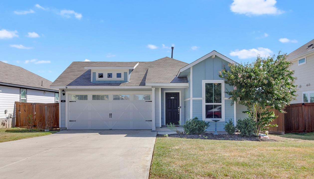 425 Spiny Lizard Ln, San Marcos, TX 78666