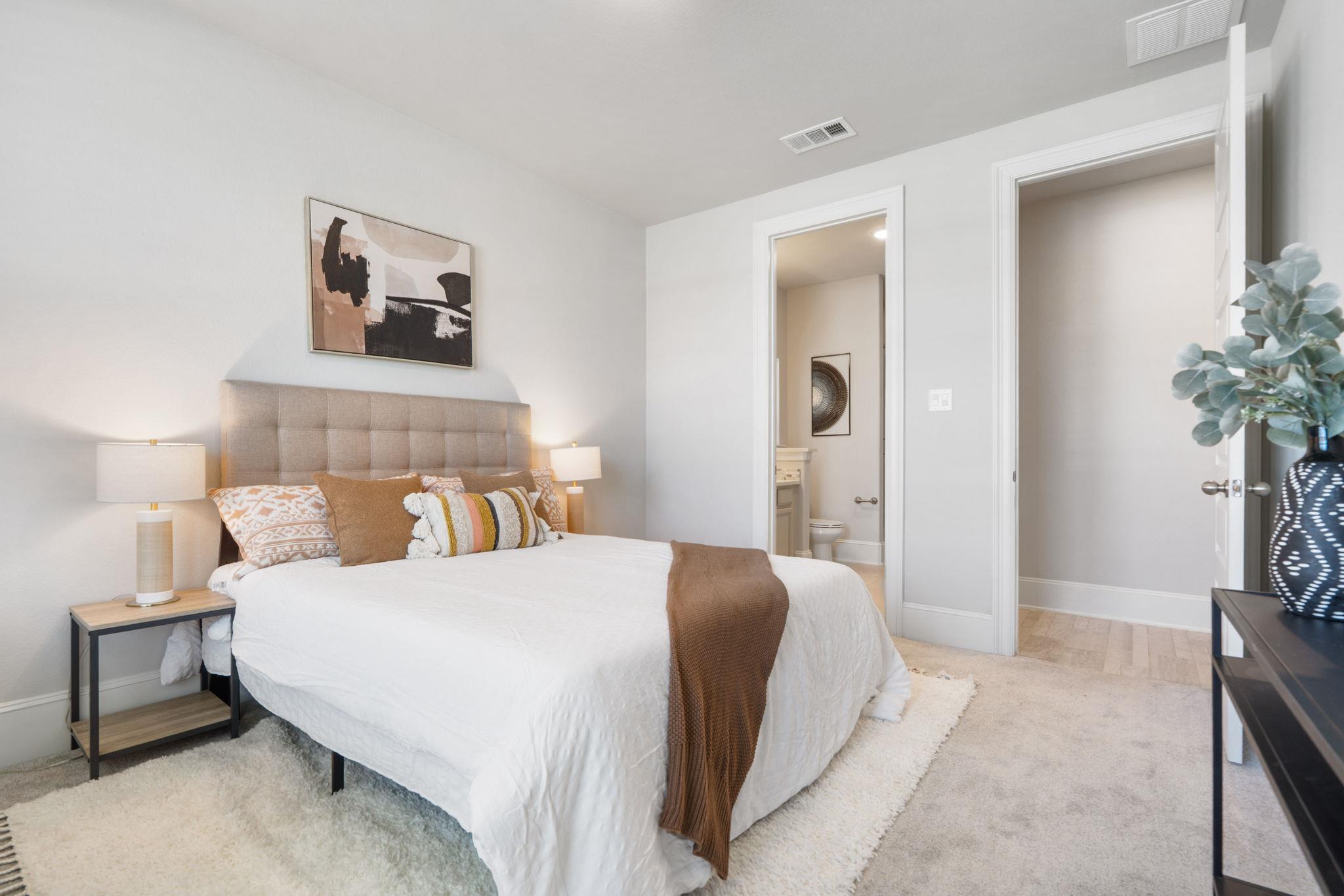 216 Rieti Pkwy, Liberty Hill, TX 78642