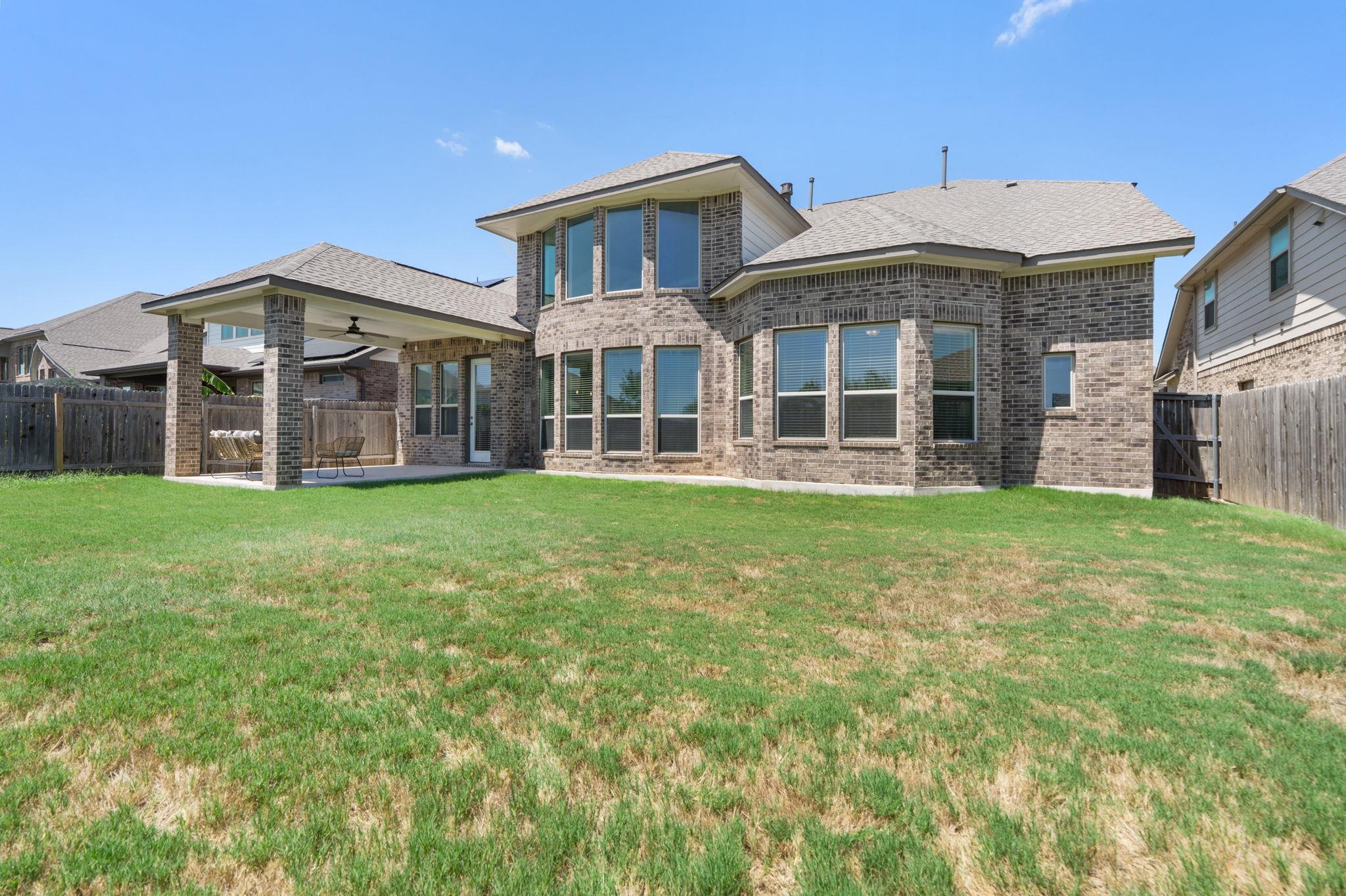 216 Rieti Pkwy, Liberty Hill, TX 78642
