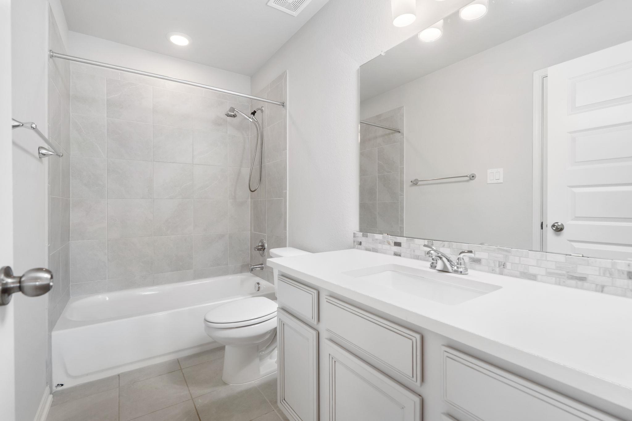 216 Rieti Pkwy, Liberty Hill, TX 78642