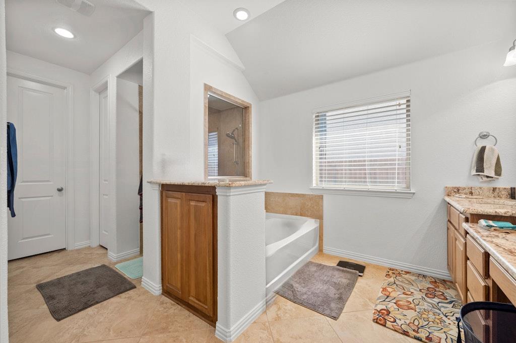 22324 Cape Travis Bnd, Lago Vista, TX 78645