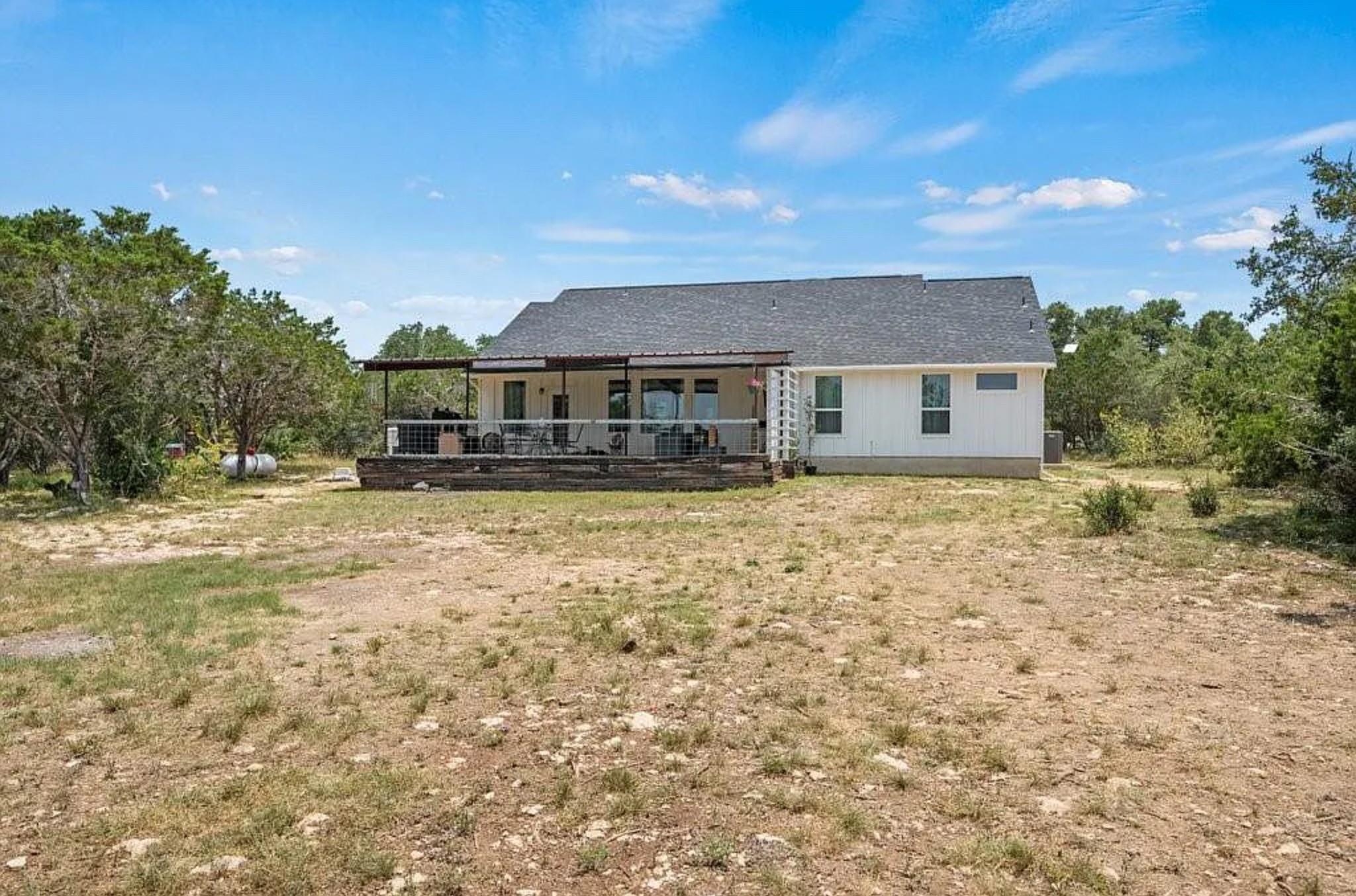 100 Lost Falls Cv, Wimberley, TX 78676