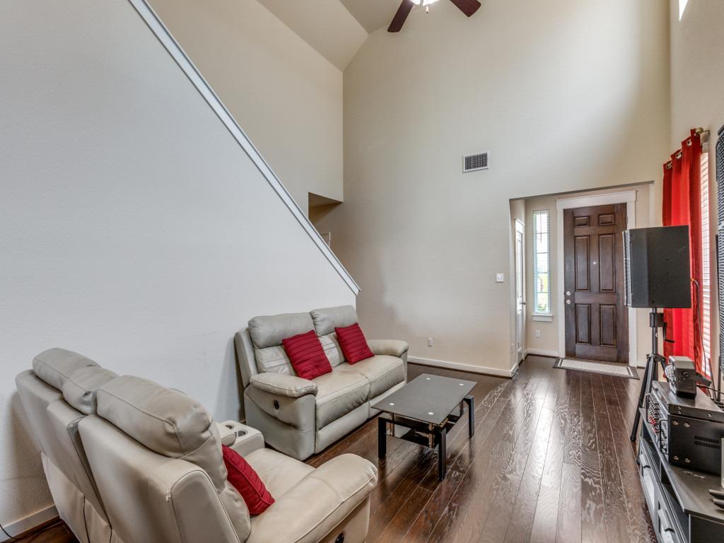 5906 Wolf Pack Dr, Pflugerville, TX 78660