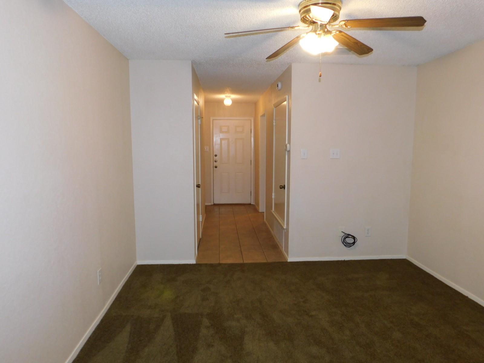 806 Country Aire Dr # A, Round Rock, TX 78664