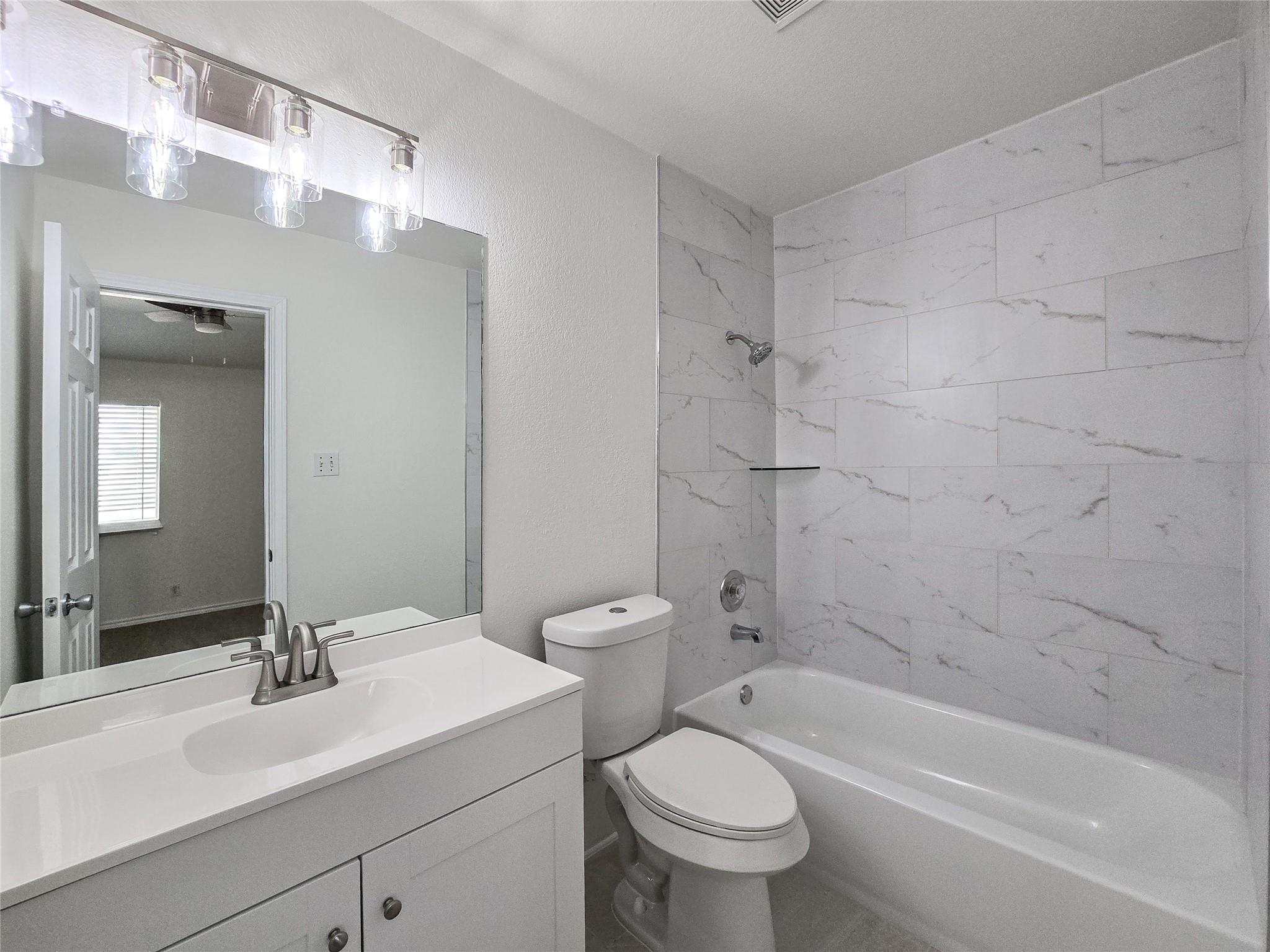 300 Tamara Dr # B, Georgetown, TX 78628