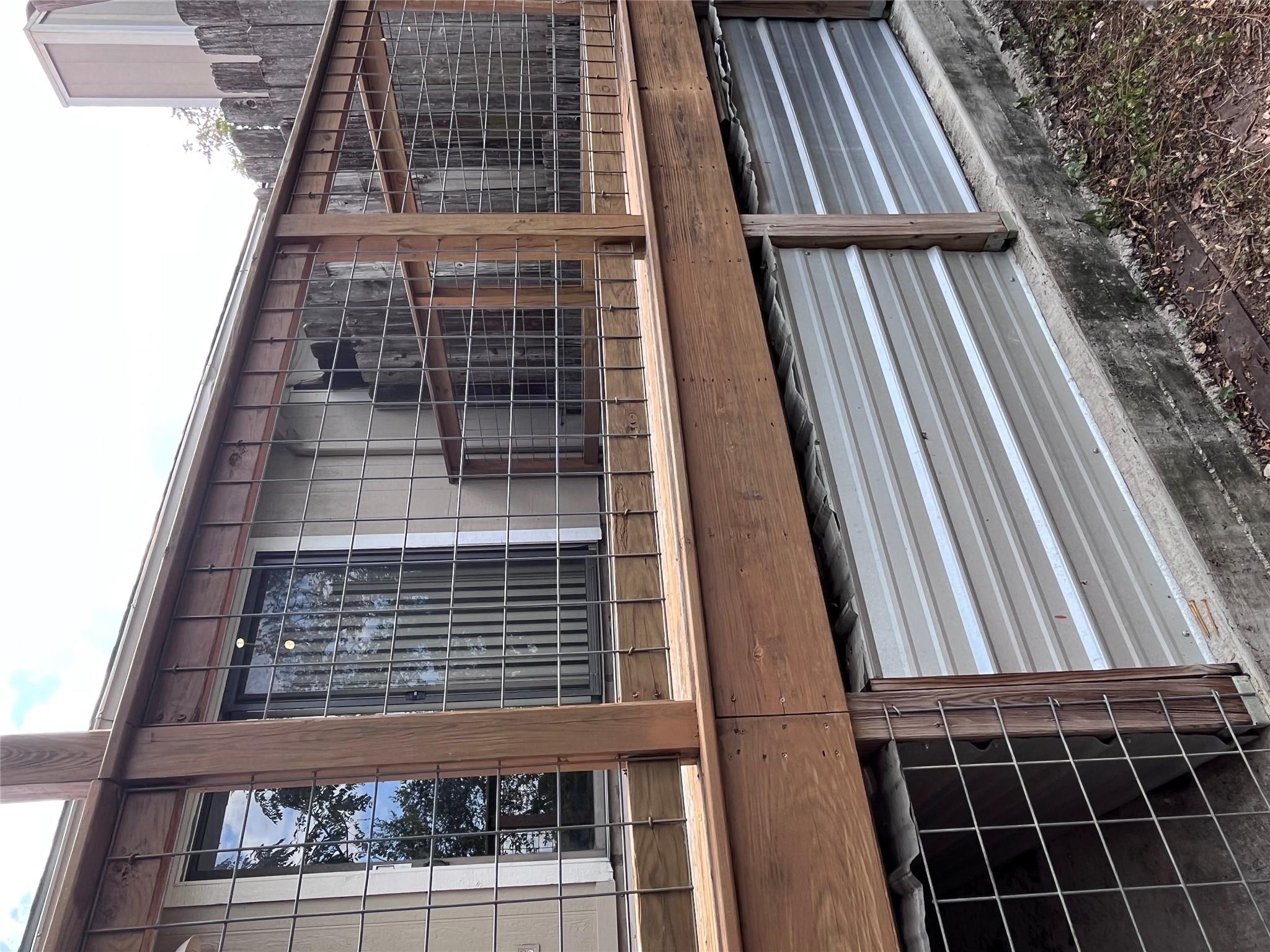 6490 HART Ln, Austin, TX 78731