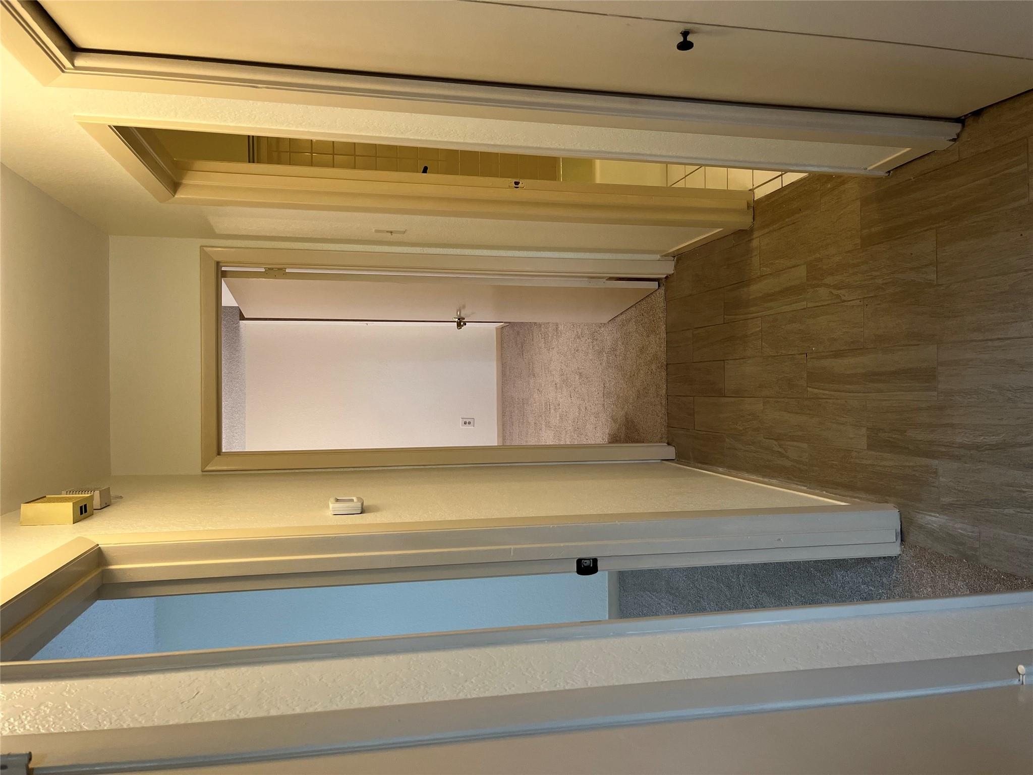 6490 HART Ln, Austin, TX 78731