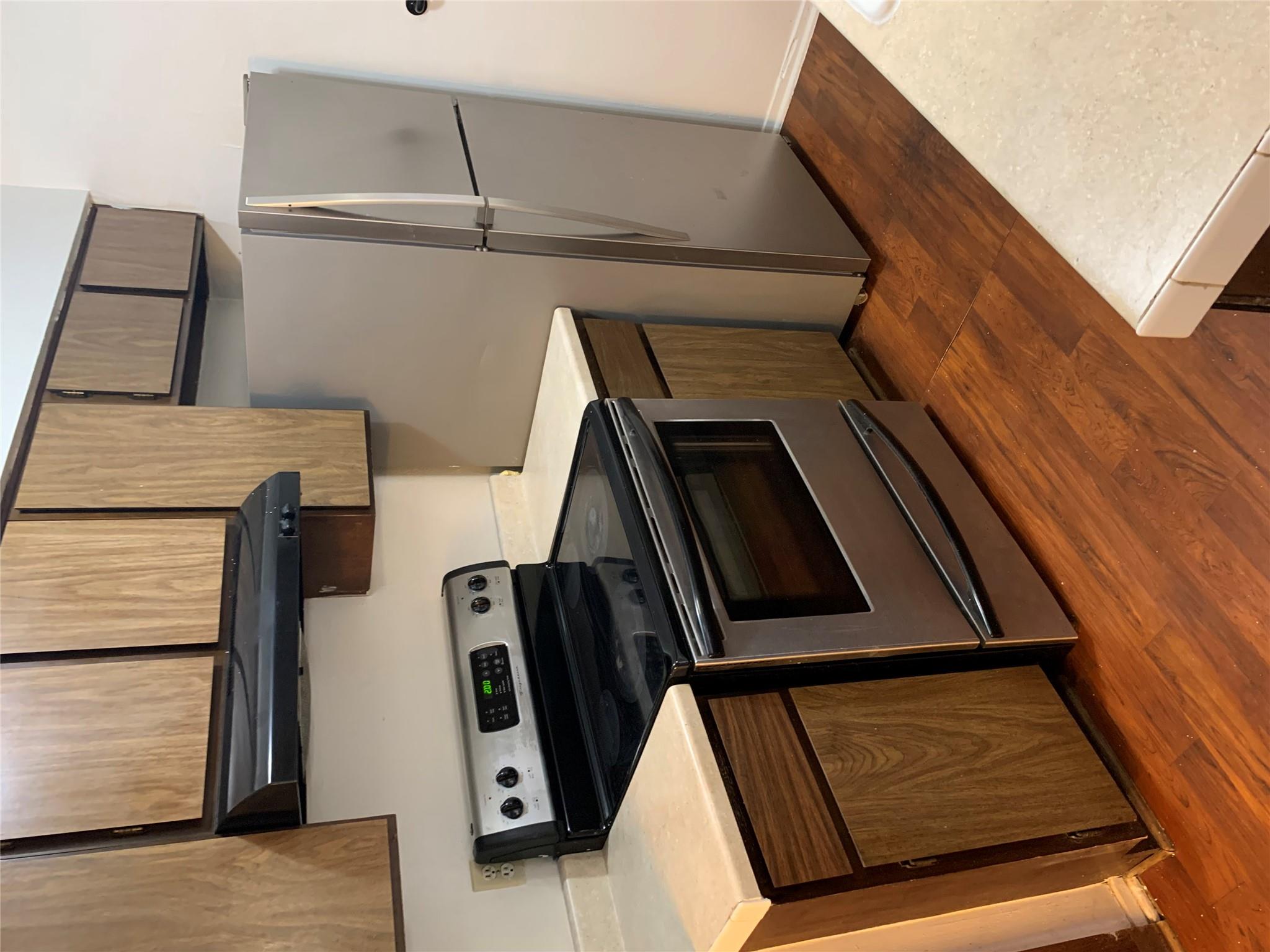 8112 Sonnet Ave # 102, Austin, TX 78759