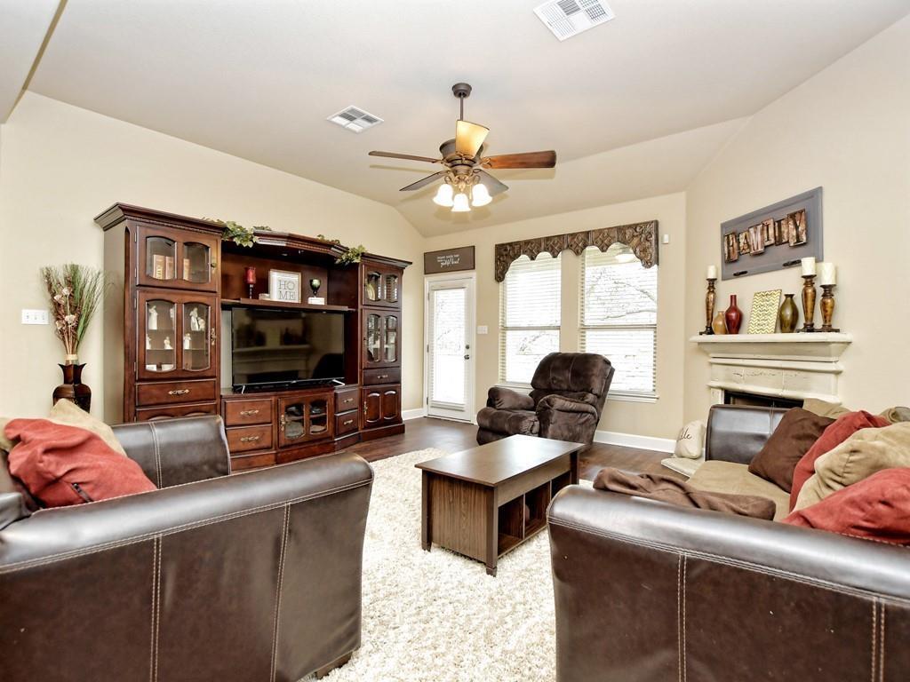 241 Caddo Lake Dr, Georgetown, TX 78628