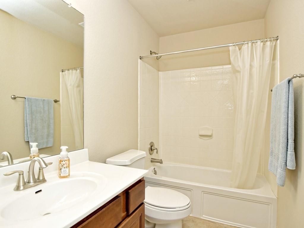 241 Caddo Lake Dr, Georgetown, TX 78628