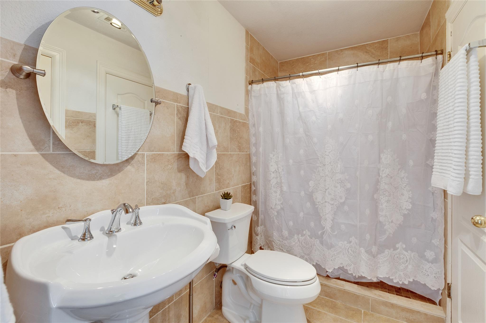 10608 PORTRUSH Ct, Austin, TX 78747