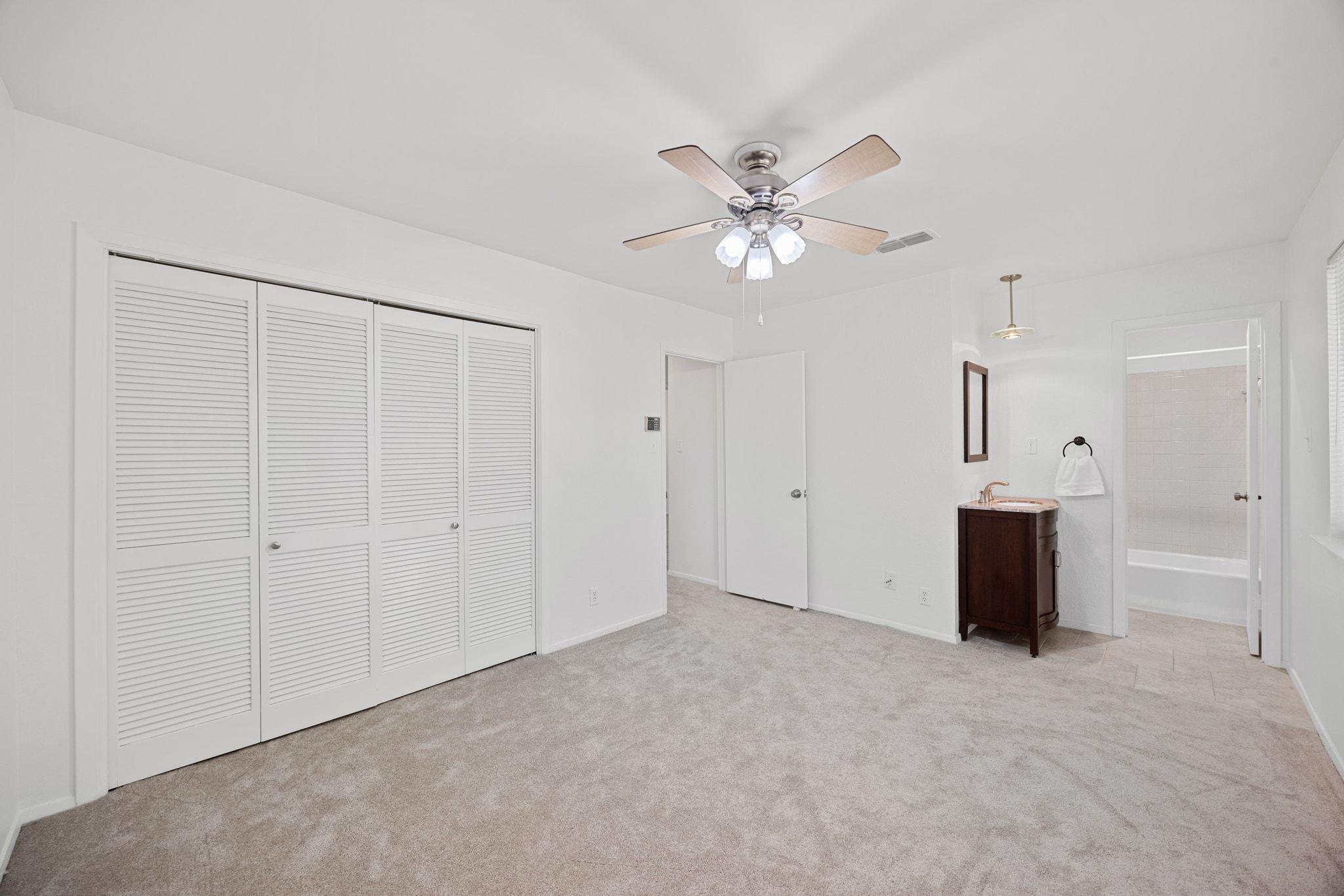 11811 Barrington Way, Austin, TX 78759