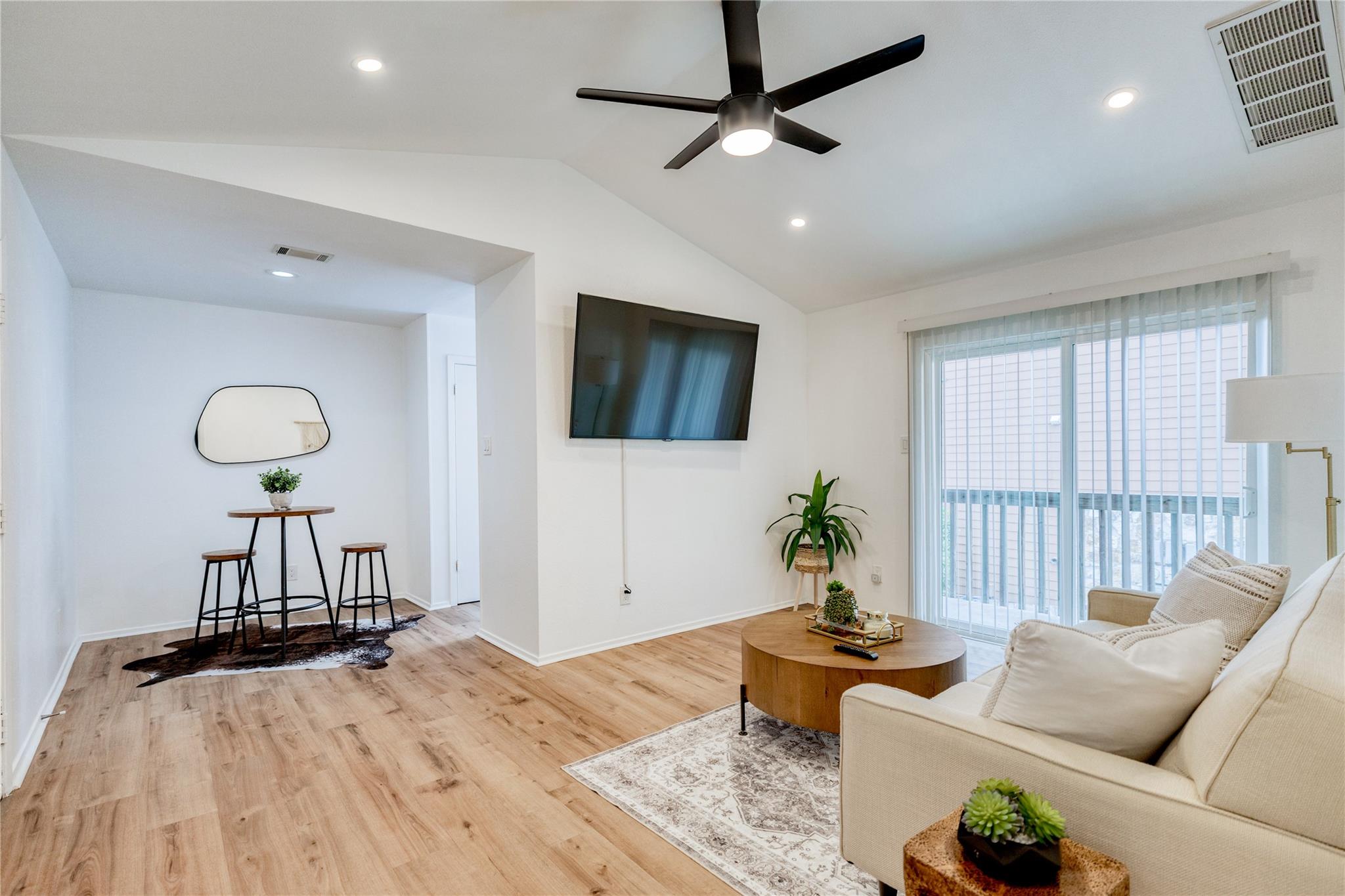 6903 Deatonhill Dr # 23, Austin, TX 78745