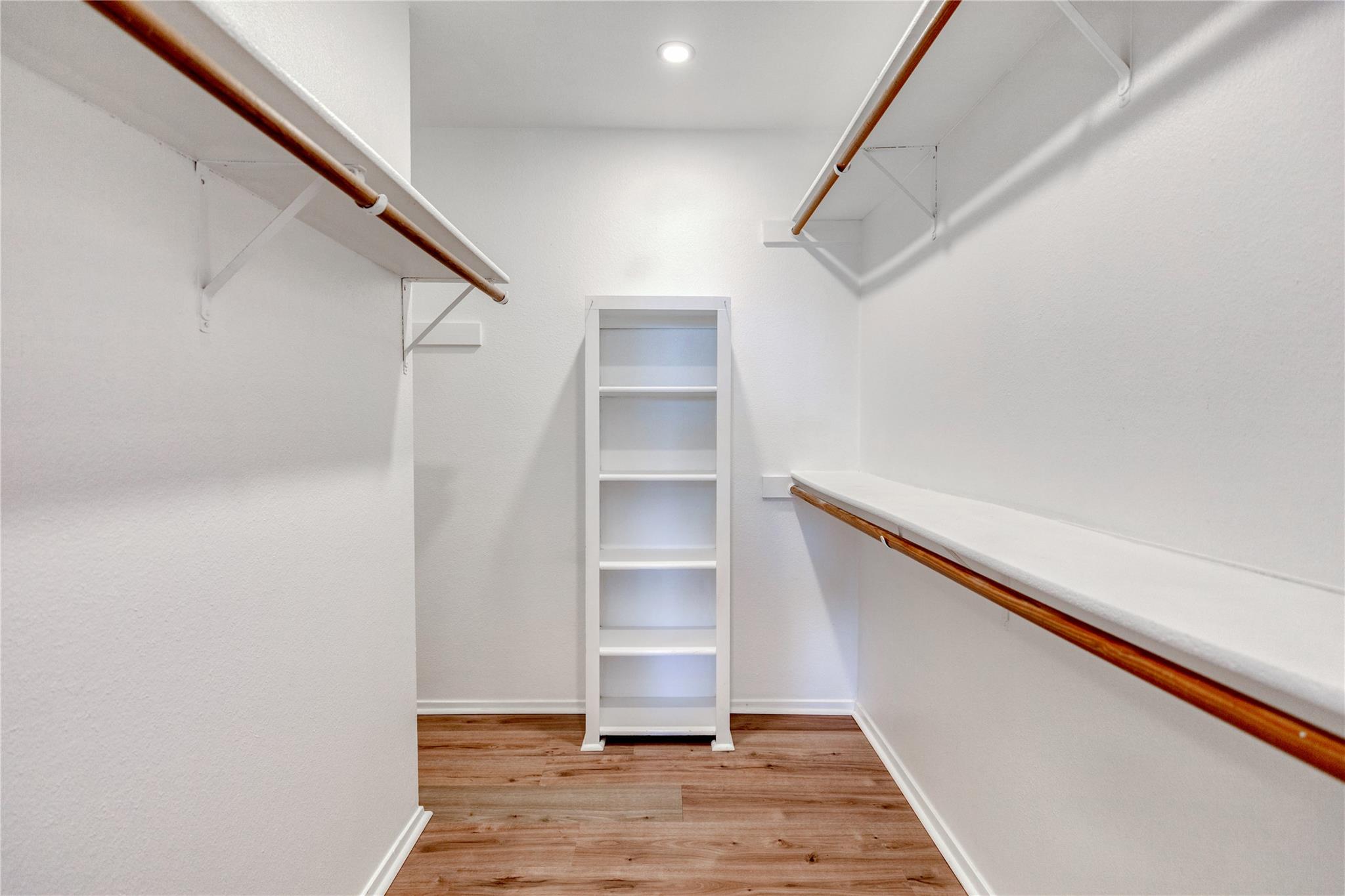 6903 Deatonhill Dr # 23, Austin, TX 78745