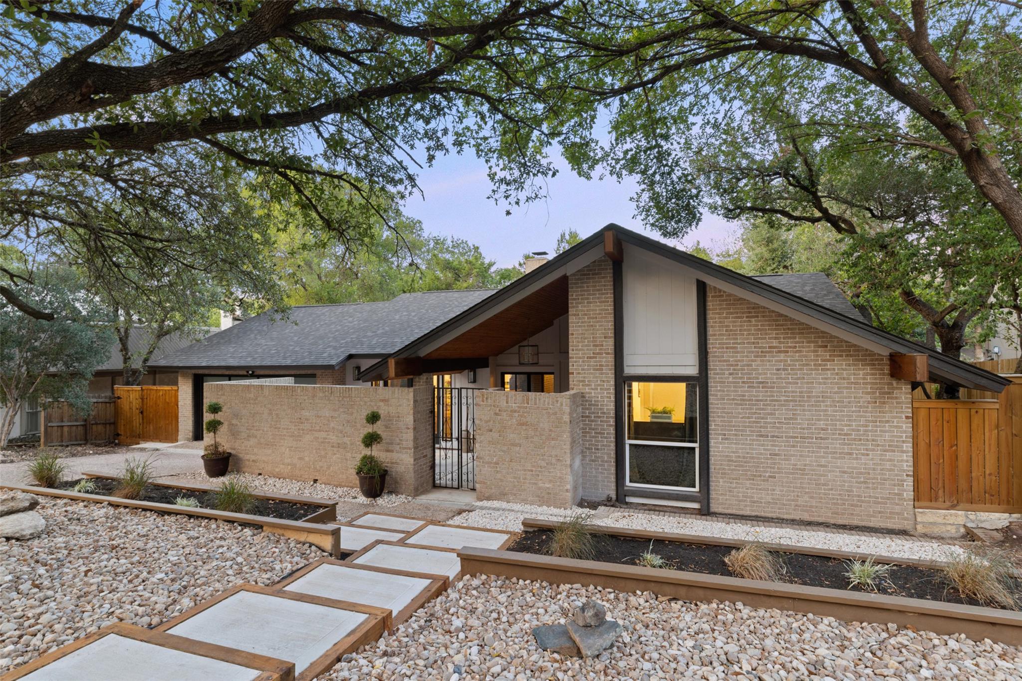 6303 Shadow Valley Dr, Austin, TX 78731