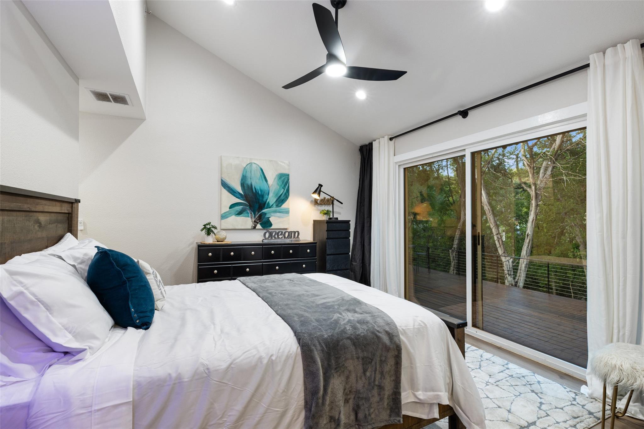 6303 Shadow Valley Dr, Austin, TX 78731