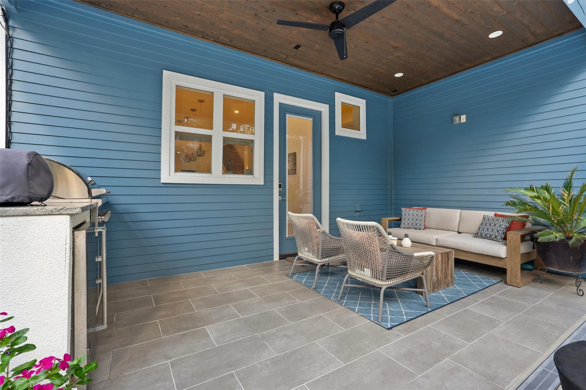 1411 Cometa St # A, Austin, TX 78721