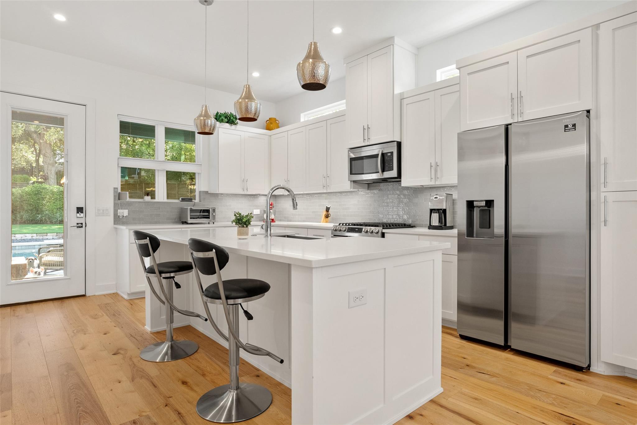 1411 Cometa St # A, Austin, TX 78721