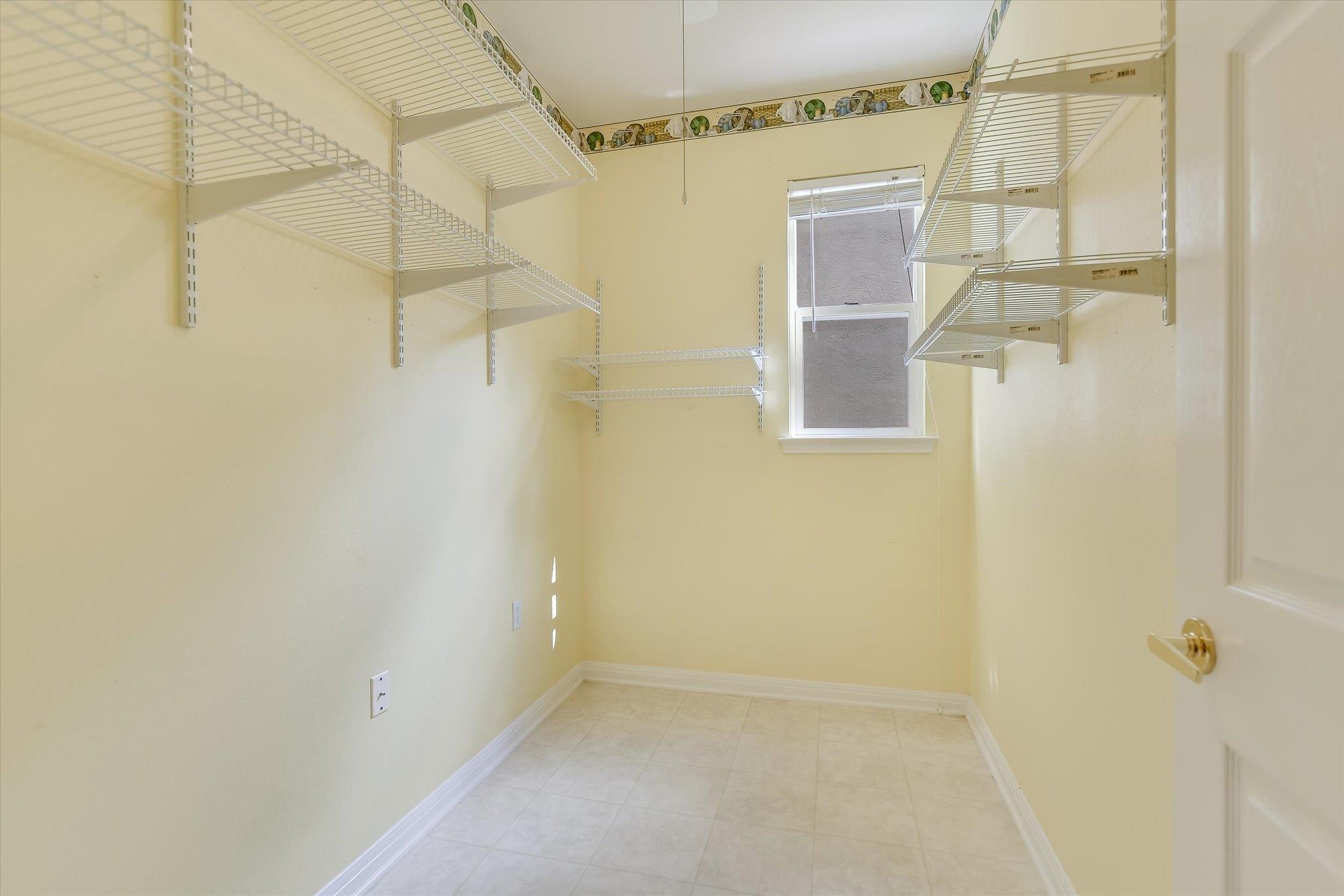 111 Great Frontier Dr, Georgetown, TX 78633