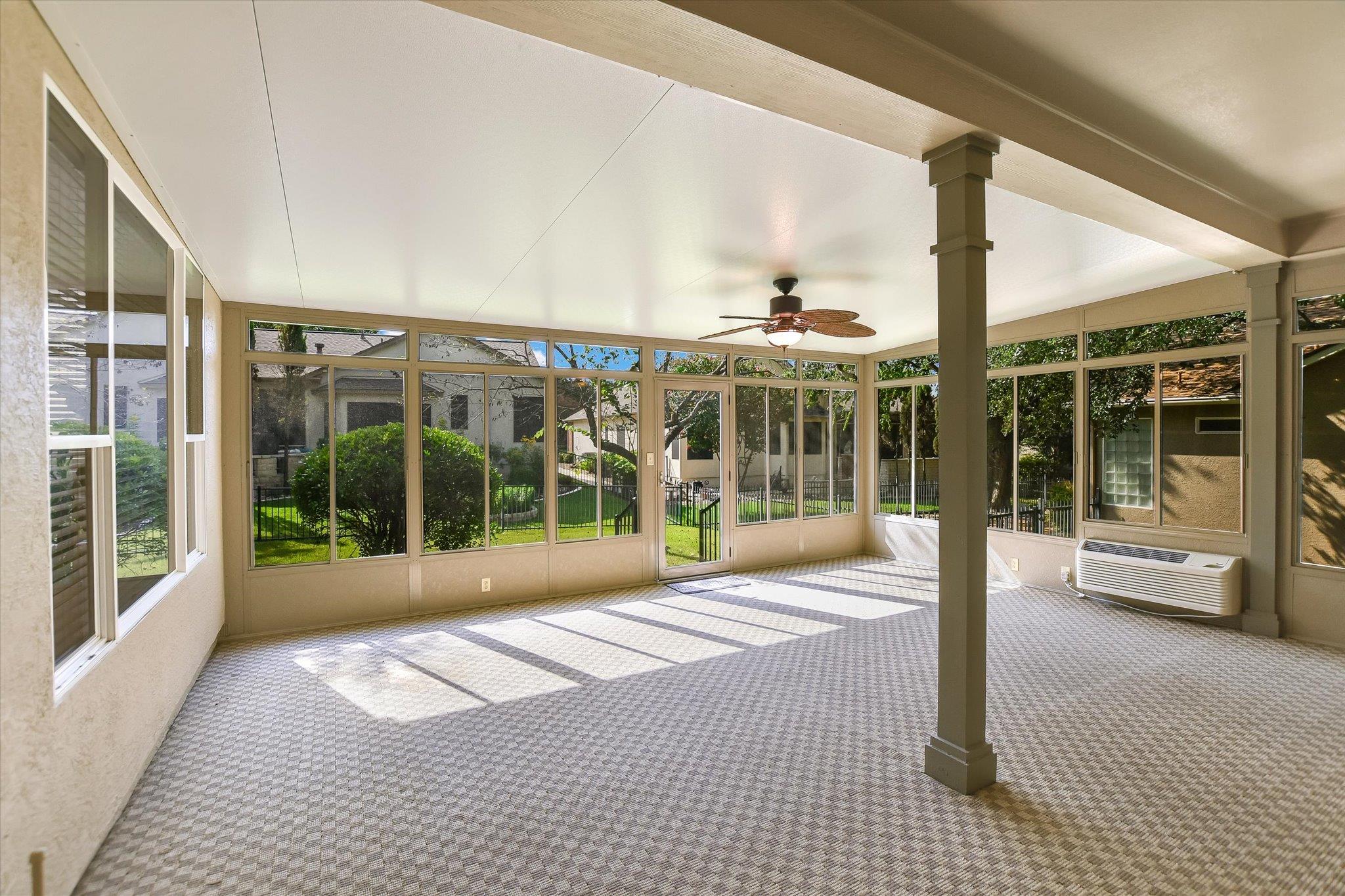 111 Great Frontier Dr, Georgetown, TX 78633