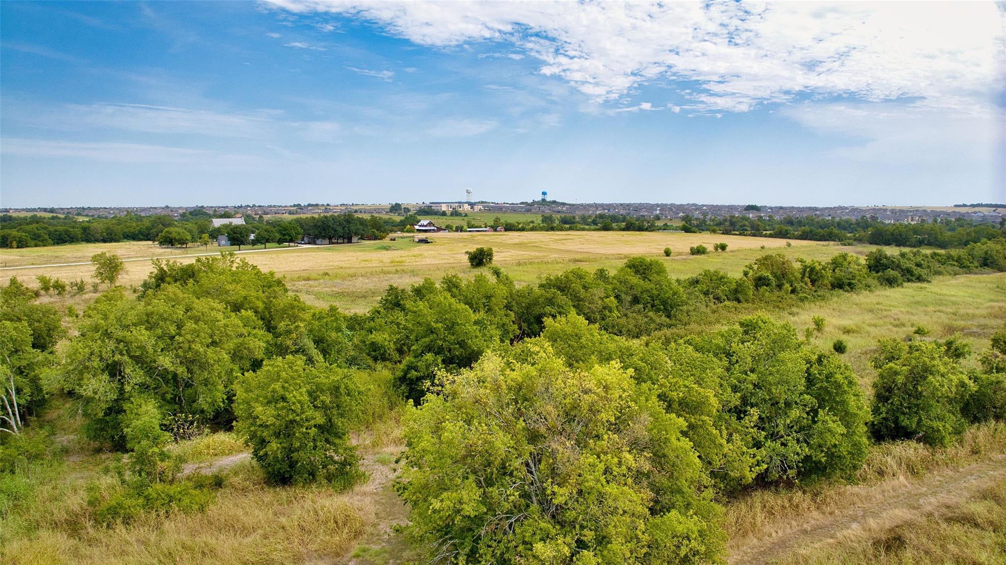 350 County Road 375, Jarrell, TX 76537