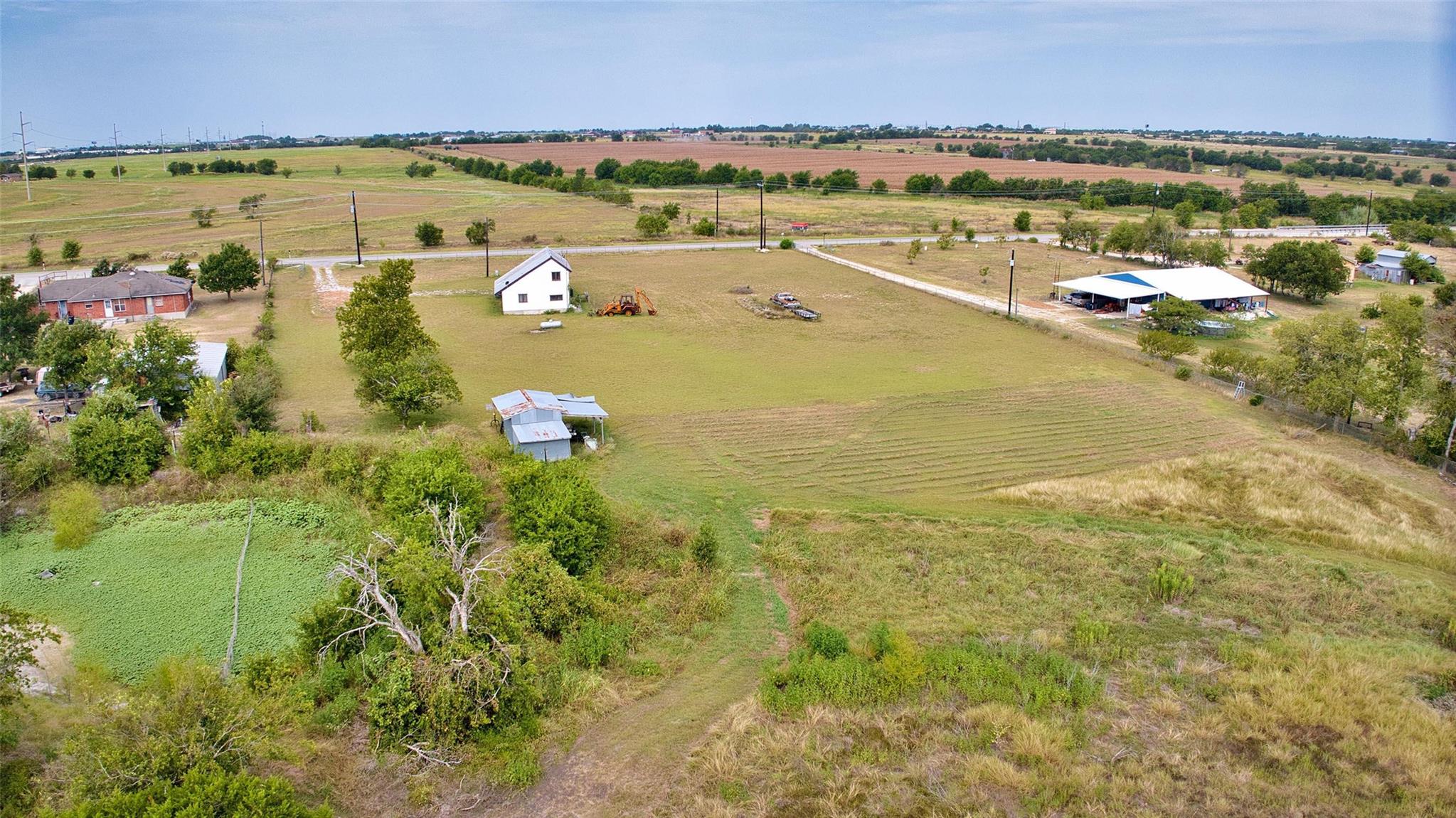 350 County Road 375, Jarrell, TX 76537