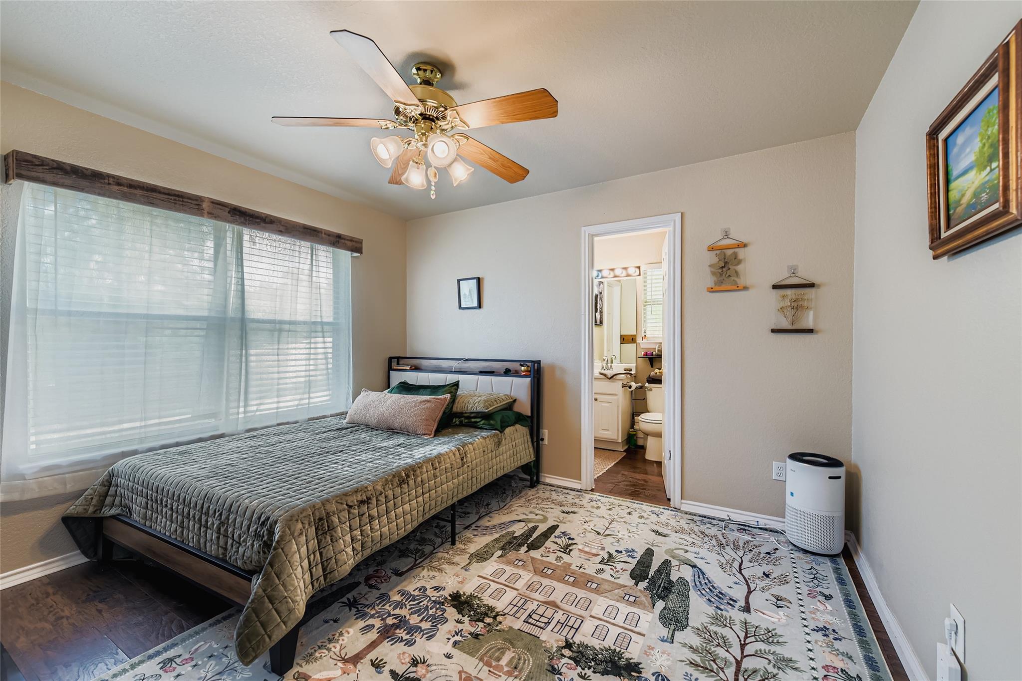 930 Panorama Dr, Dripping Springs, TX 78620