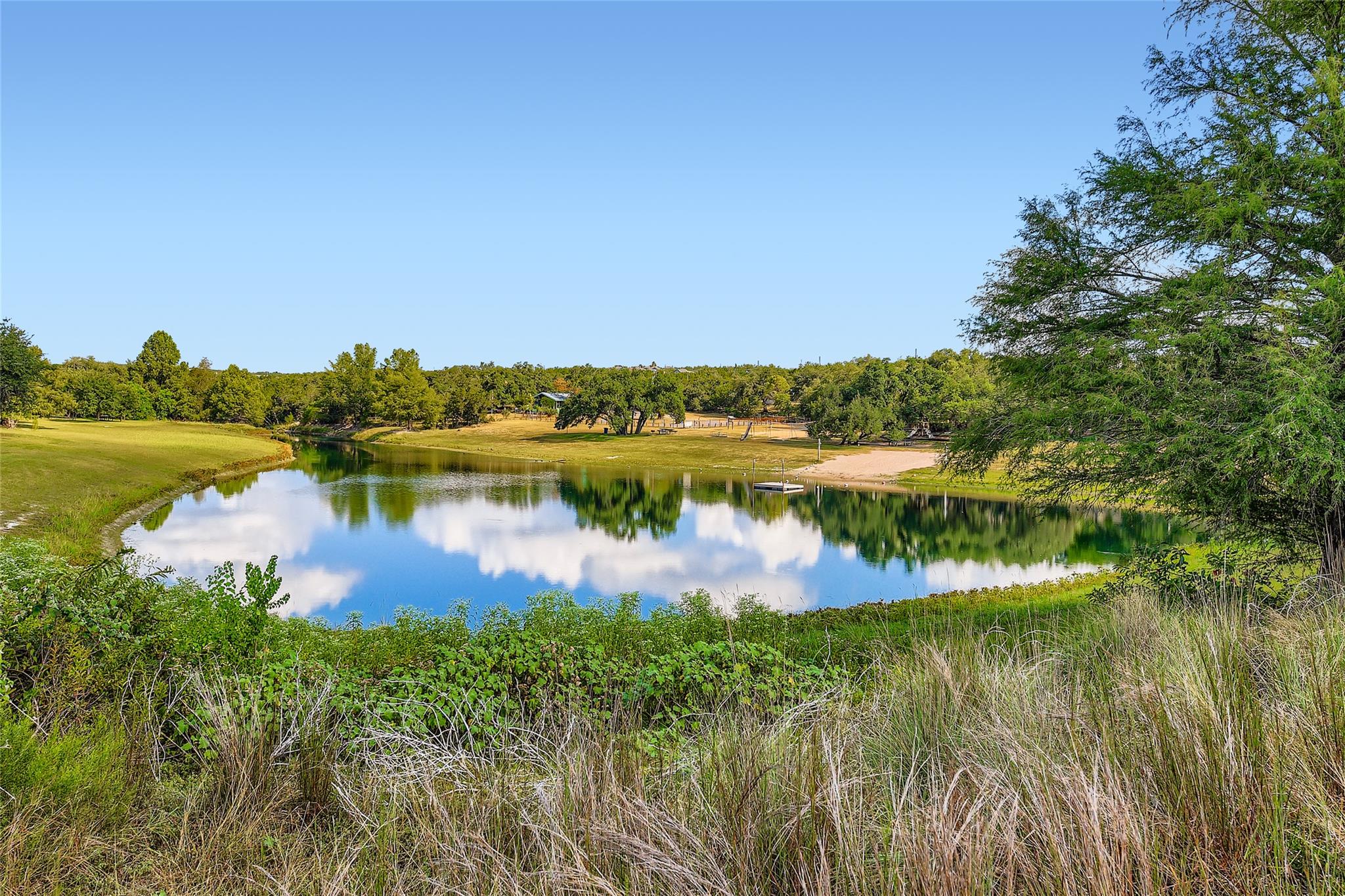 930 Panorama Dr, Dripping Springs, TX 78620