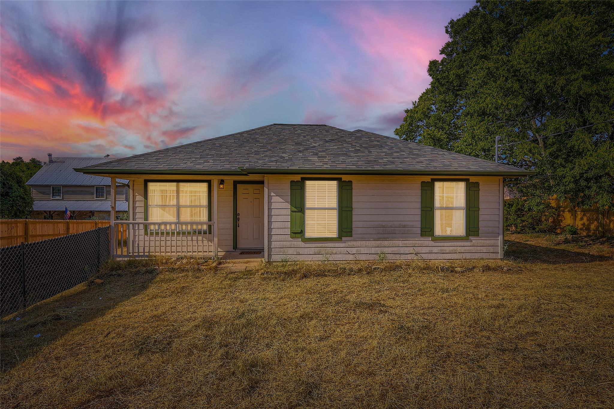 930 Panorama Dr, Dripping Springs, TX 78620