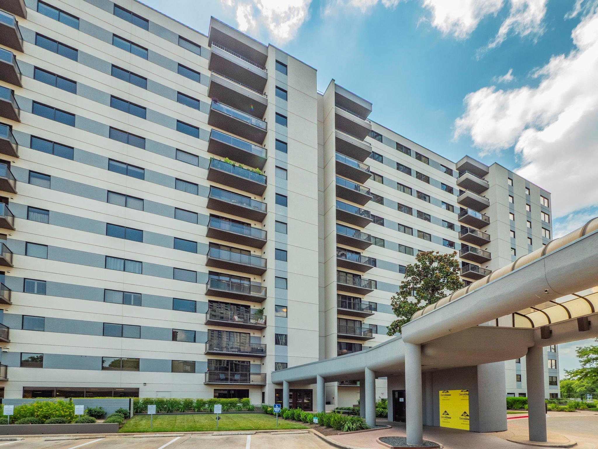 40 N Interstate 35 Highway # 4A4, Austin, TX 78701