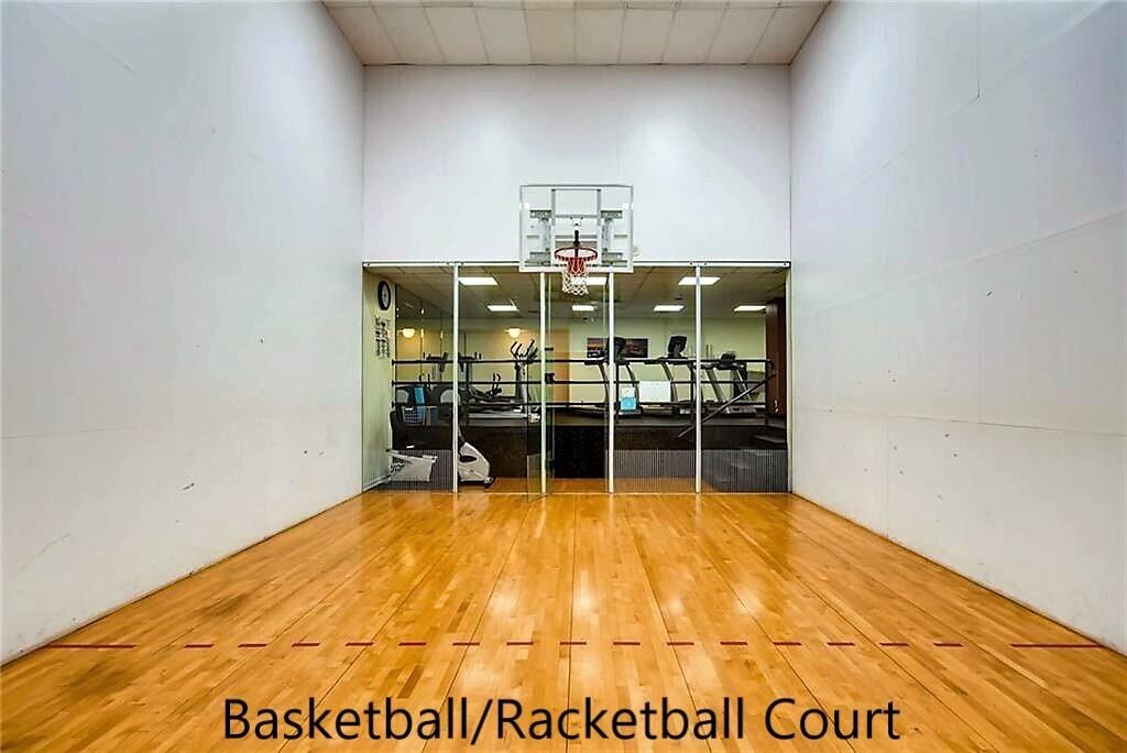 40 N Interstate 35 Highway # 4A4, Austin, TX 78701