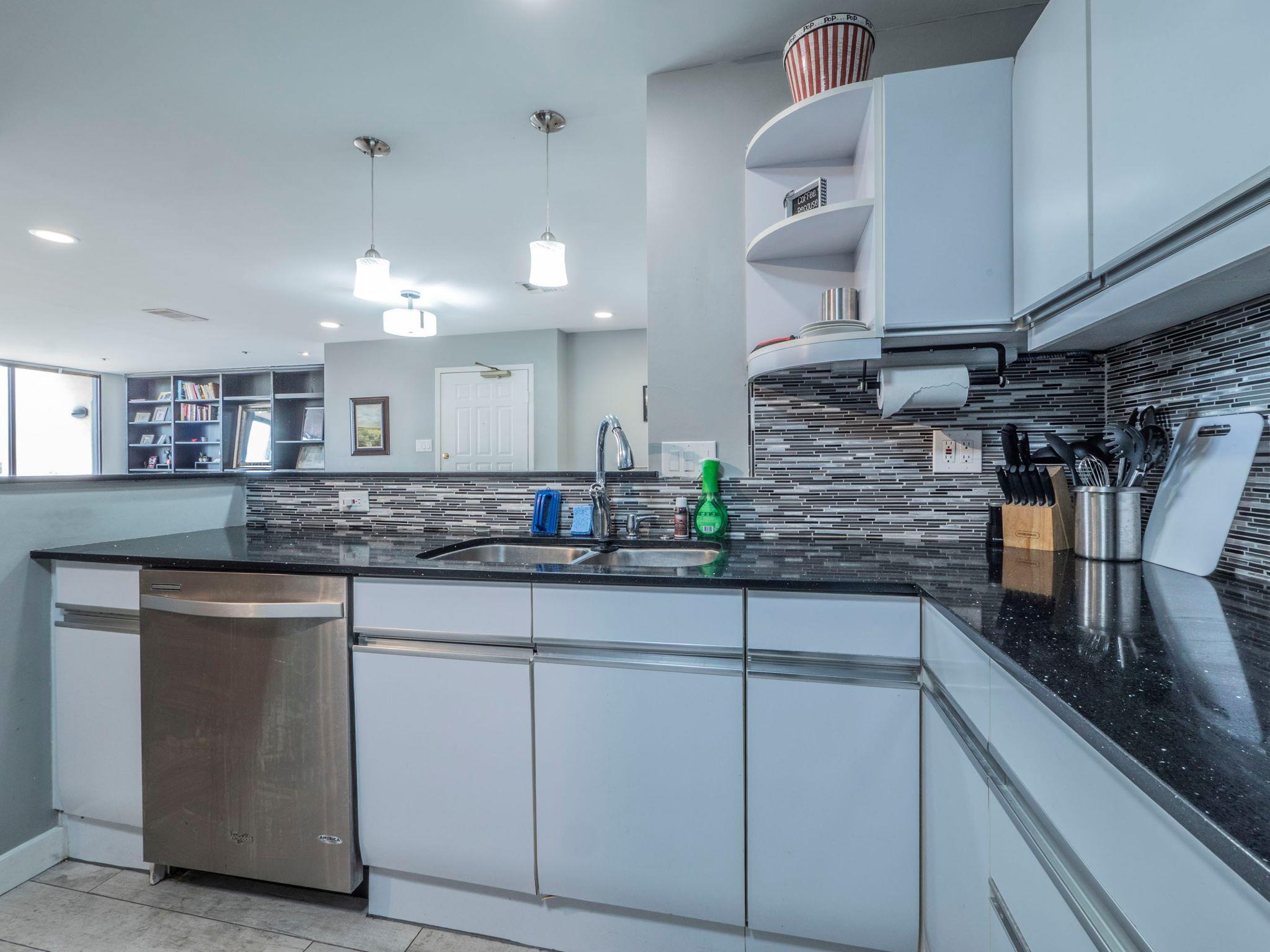 40 N Interstate 35 Highway # 4A4, Austin, TX 78701