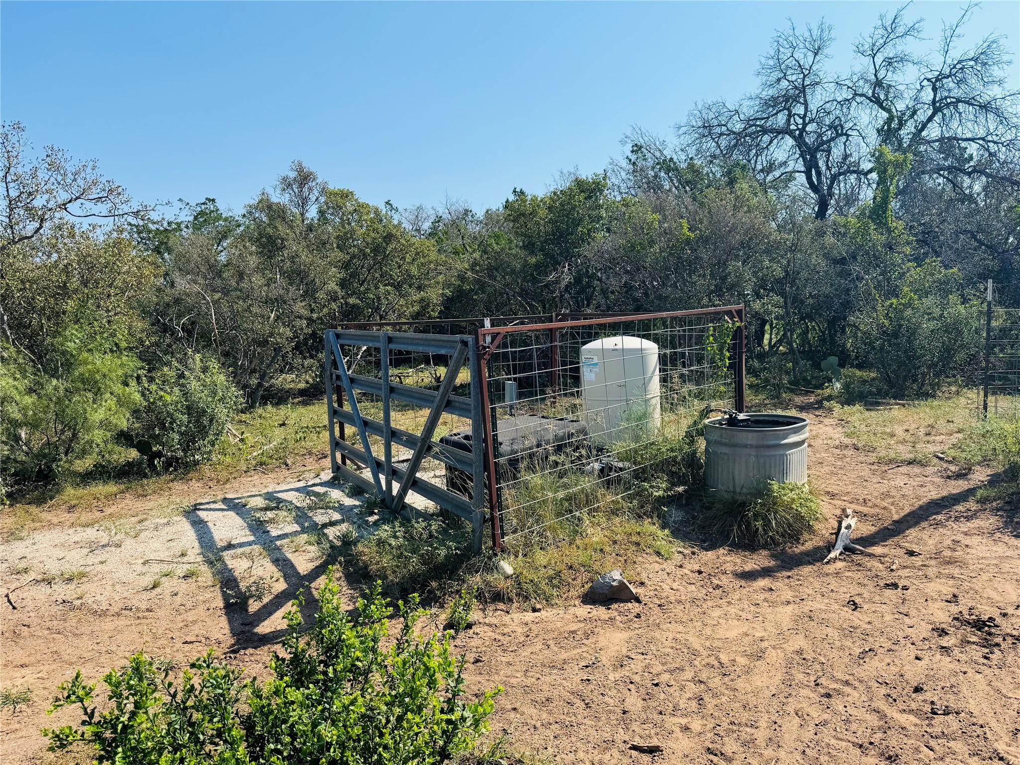 23601 Old Ferry Rd # 1, Spicewood, TX 78669