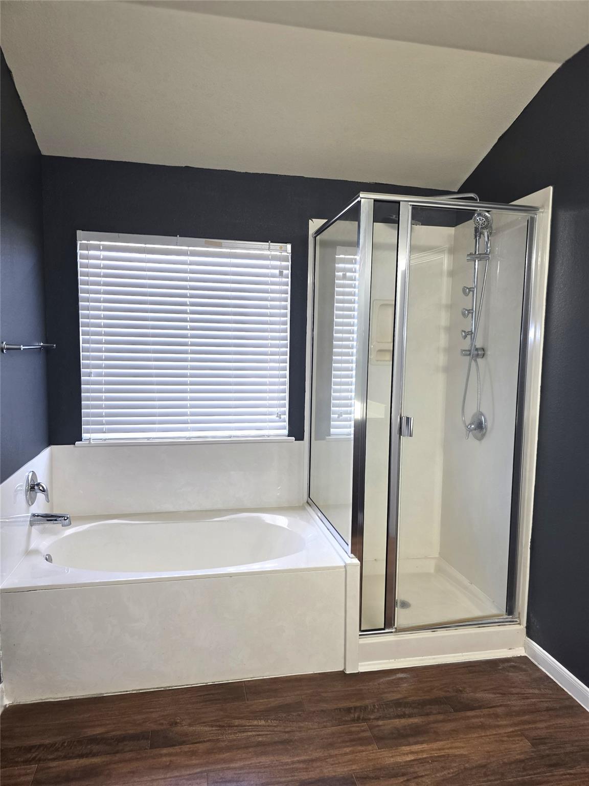 602 Mitchell Dr, Hutto, TX 78634