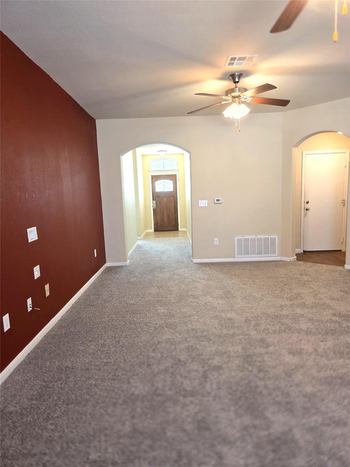 602 Mitchell Dr, Hutto, TX 78634