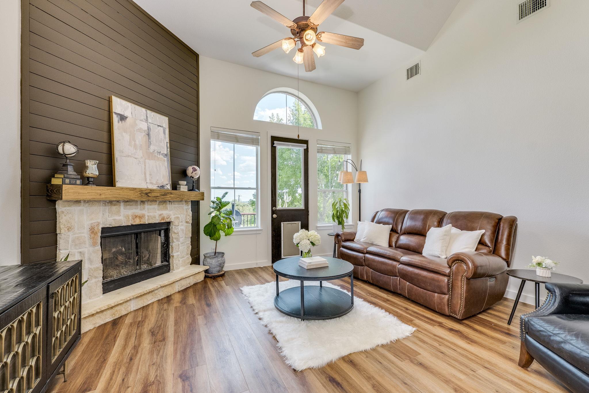 2829 Centennial Olympic Park, Austin, TX 78732