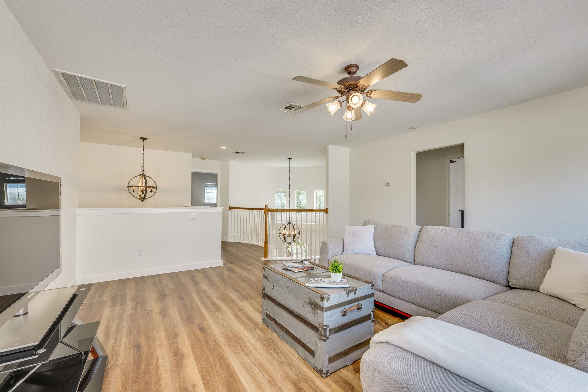 2829 Centennial Olympic Park, Austin, TX 78732