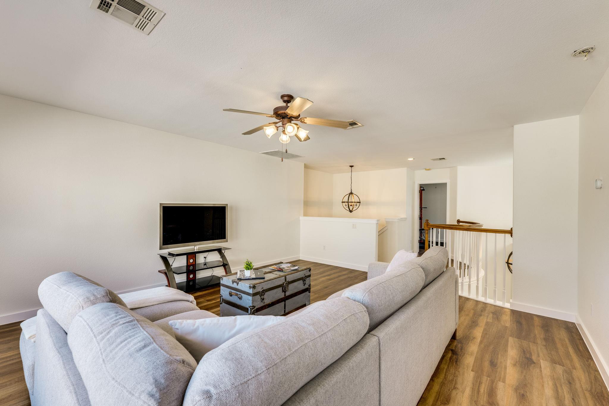 2829 Centennial Olympic Park, Austin, TX 78732