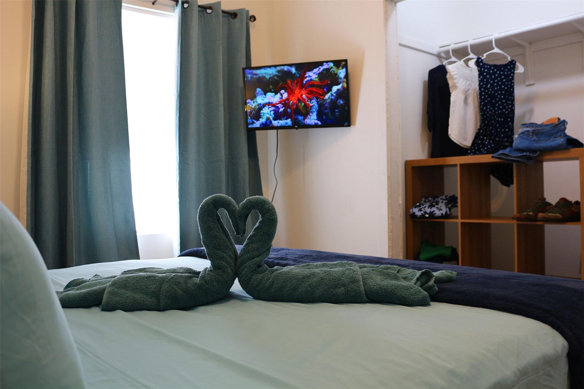 107 Martin Ln # B, Cedar Creek, TX 78612