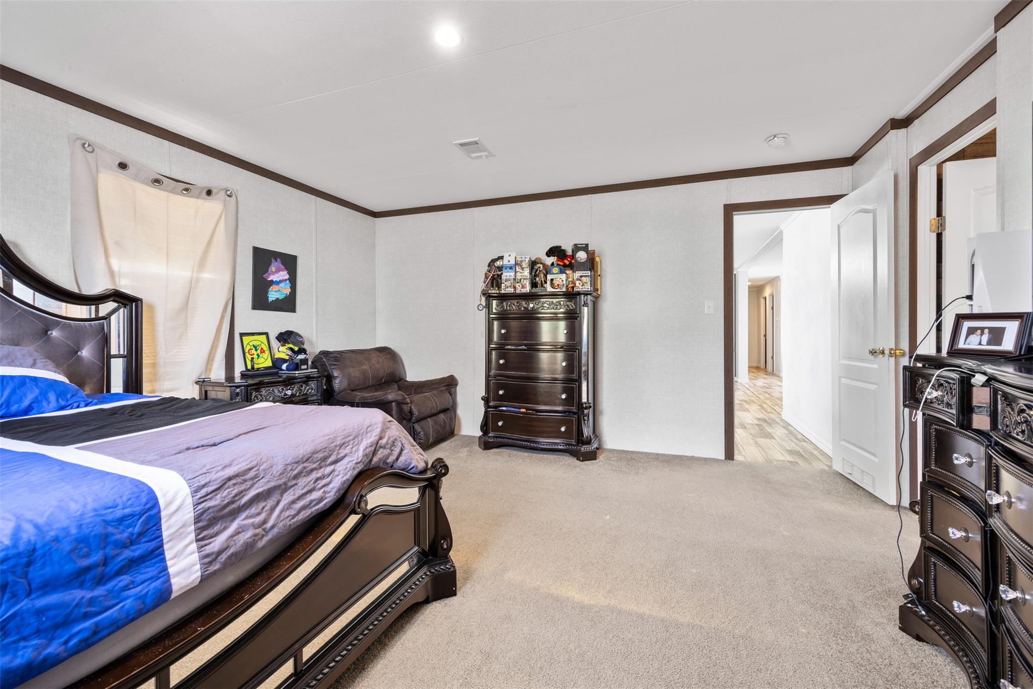 595 Tahoe Dr, Kyle, TX 78640