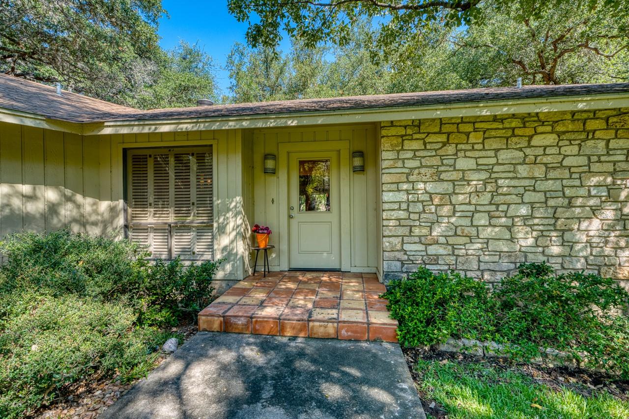 406 & 410 Lakeview Dr, Horseshoe Bay, TX 78657