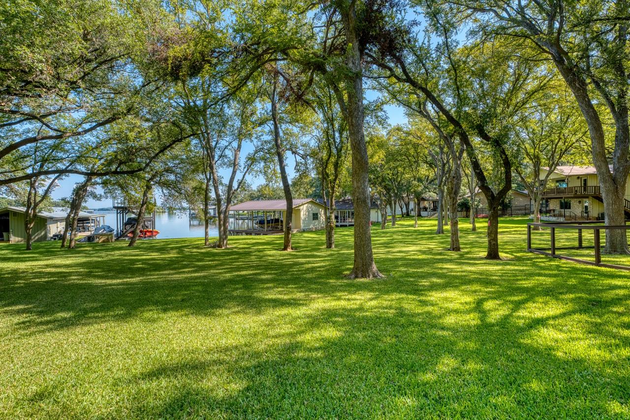 406 & 410 Lakeview Dr, Horseshoe Bay, TX 78657