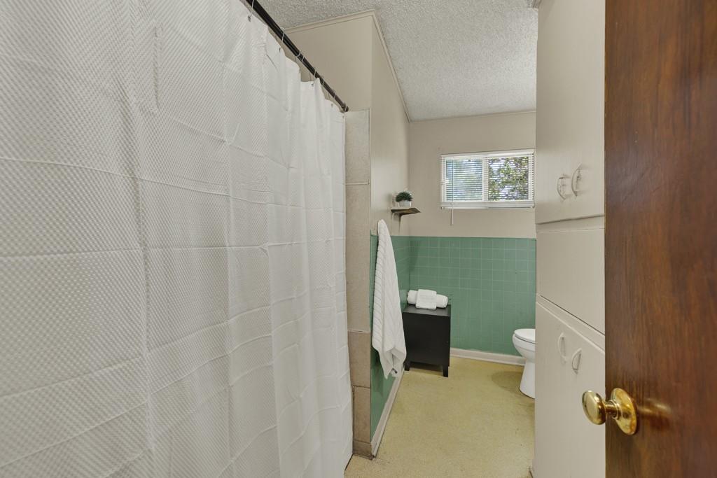 102 Selvera St, Kyle, TX 78640