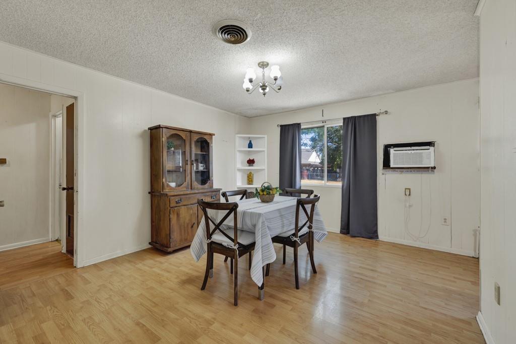 102 Selvera St, Kyle, TX 78640