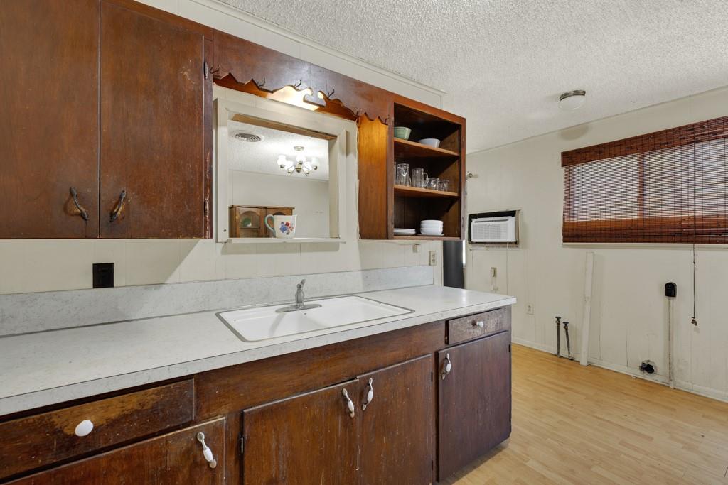 102 Selvera St, Kyle, TX 78640