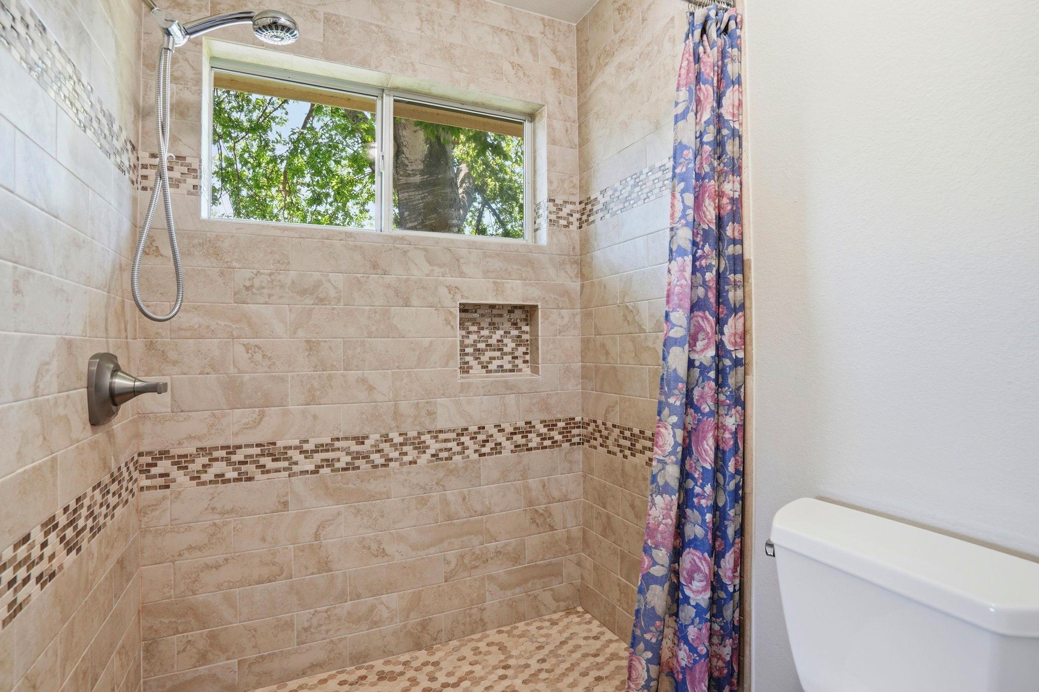 9113 Evening Primrose Path, Austin, TX 78750