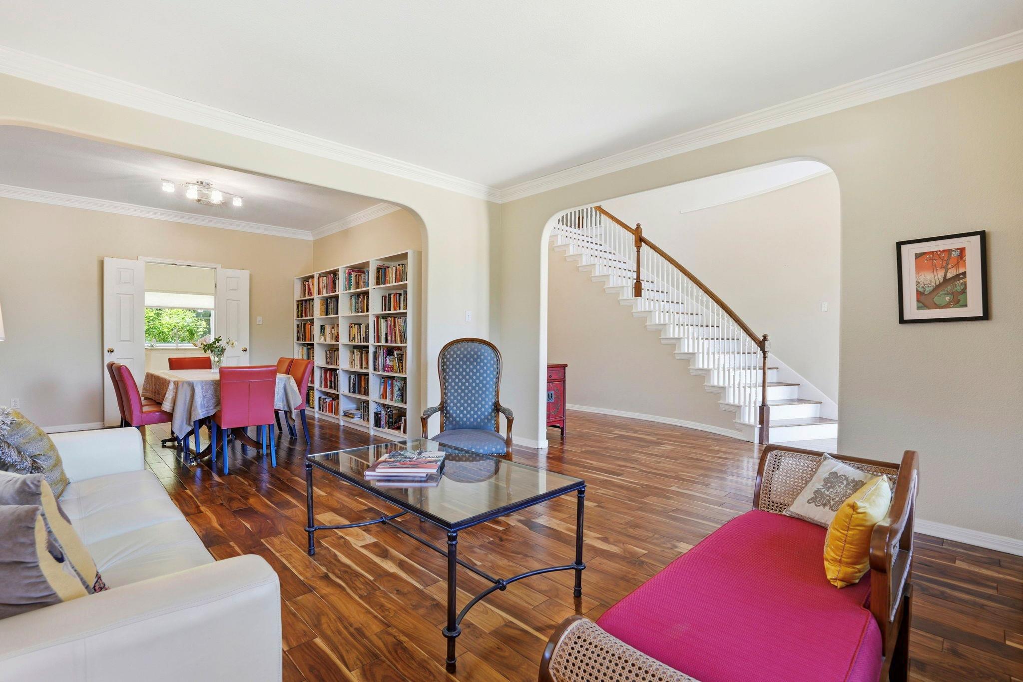 9113 Evening Primrose Path, Austin, TX 78750