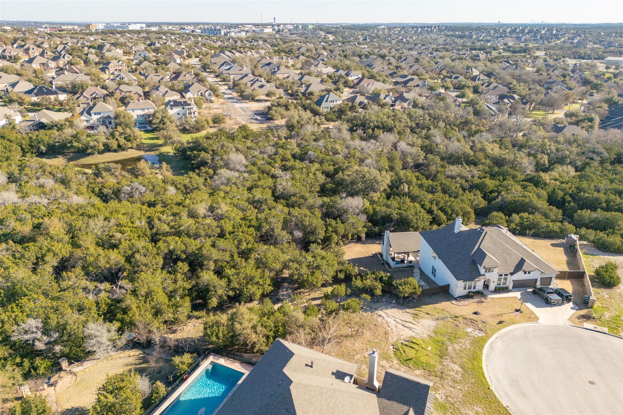 375 Seneca Dr, Austin, TX 78737